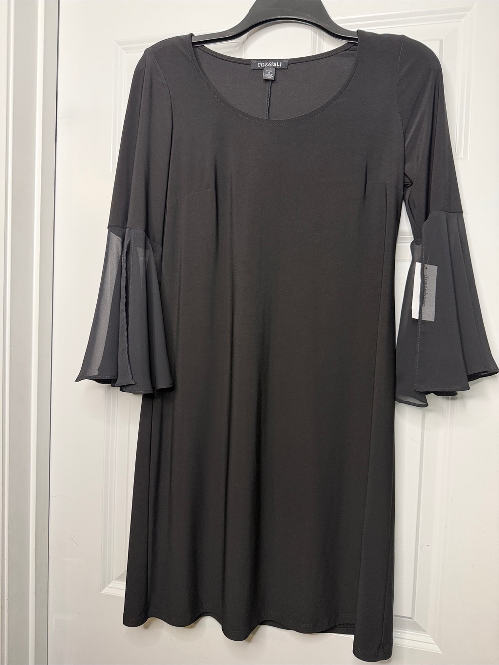 Roz & Ali Black Bell Sleeve Scoop Neck Dress